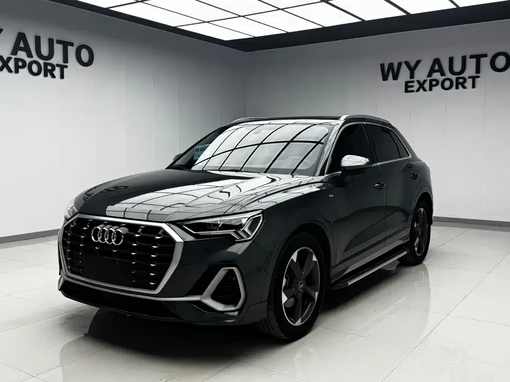 Audi Q3 — фото 1