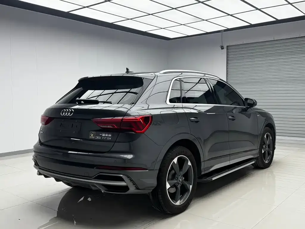Audi Q3 — фото 9