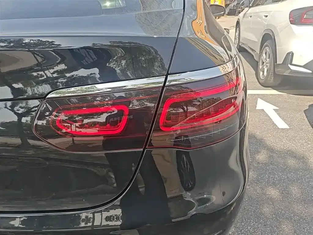 Mercedes-Benz GLC Coupe 2022 из CN, фото 8