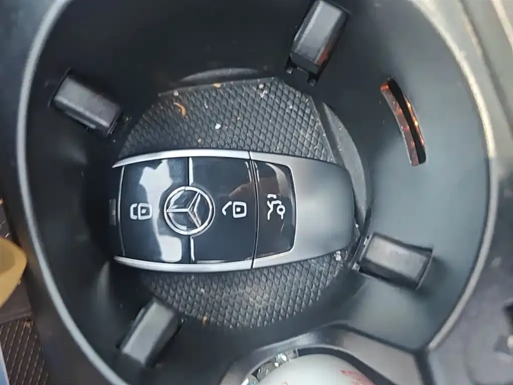 Mercedes-Benz GLC Coupe 2022 из CN, фото 2
