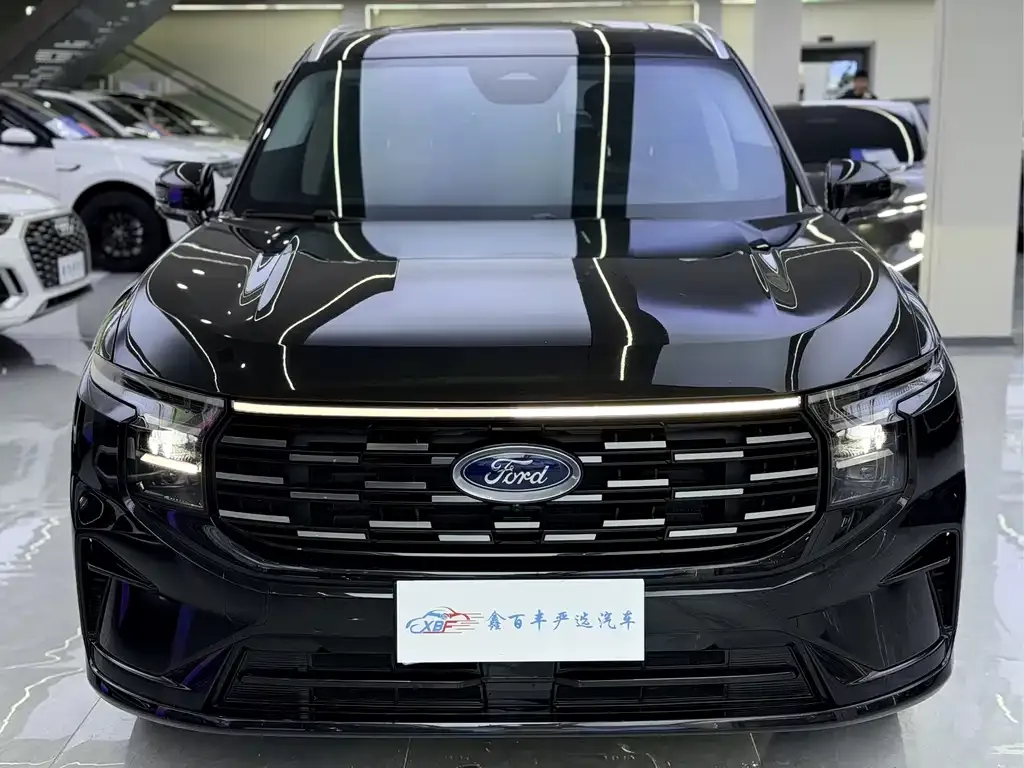 Ford Edge — фото 3