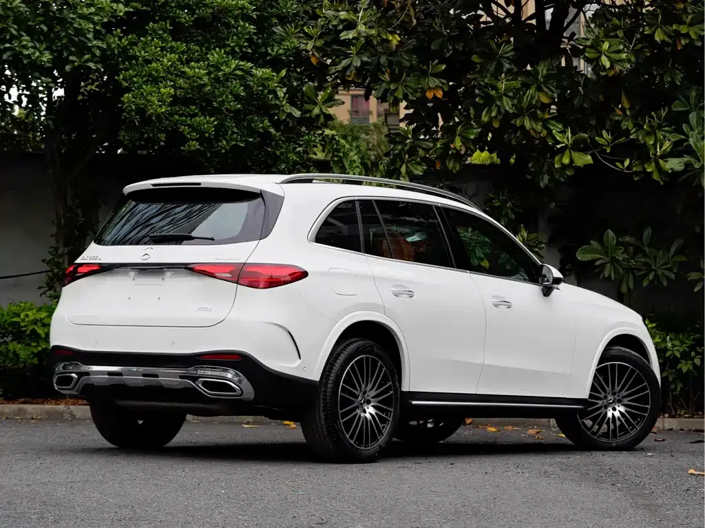 Mercedes-Benz GLC — фото 10