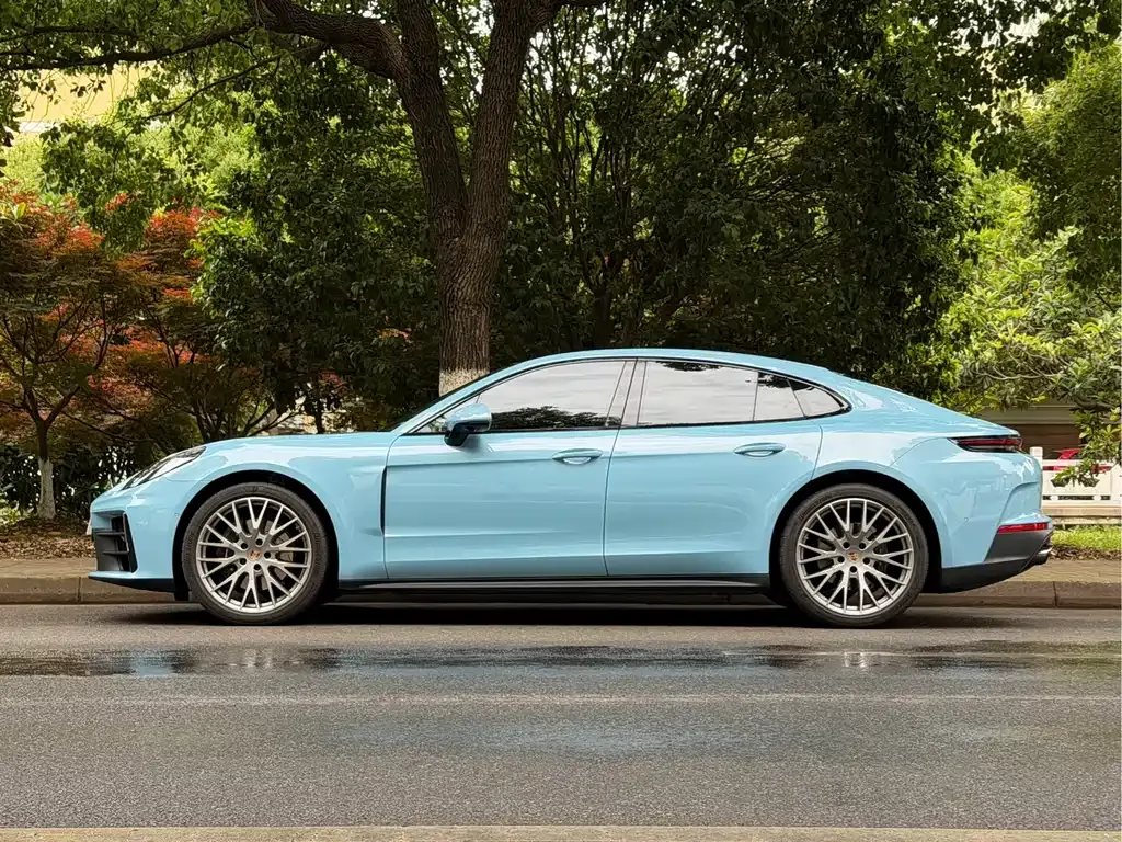Porsche Panamera — фото 6