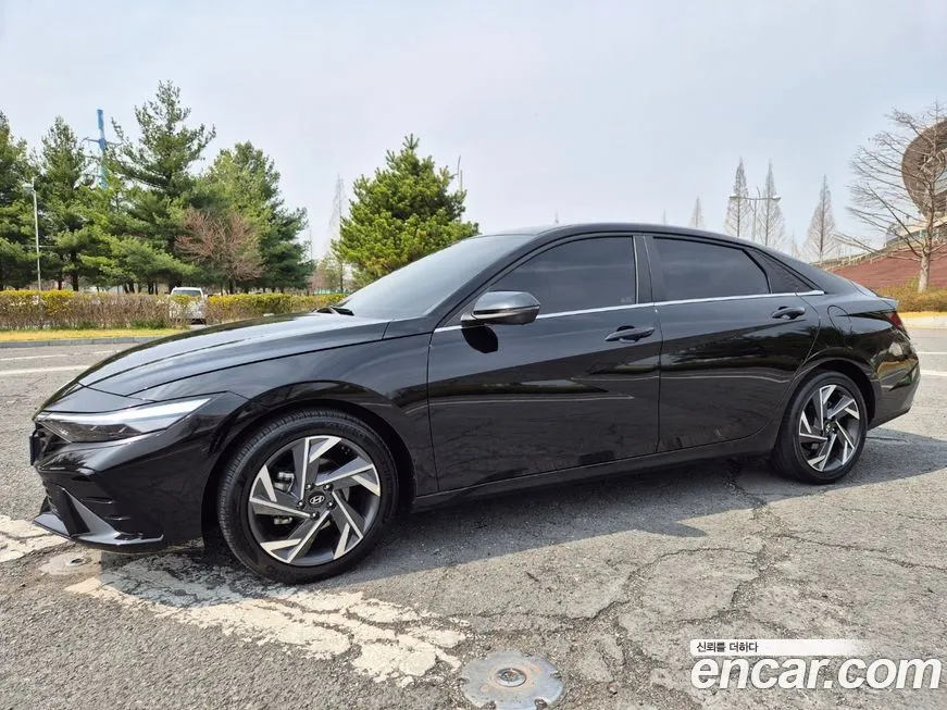 Hyundai AVANTE — фото 4