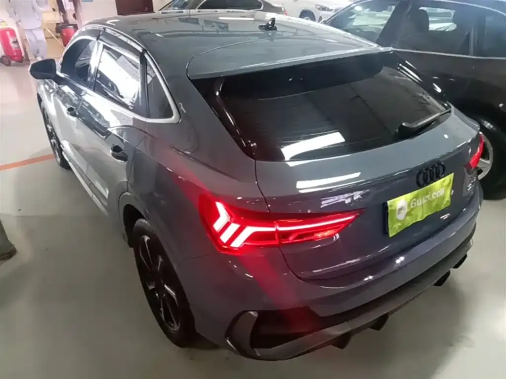 Audi Q3 Sportback — фото 4
