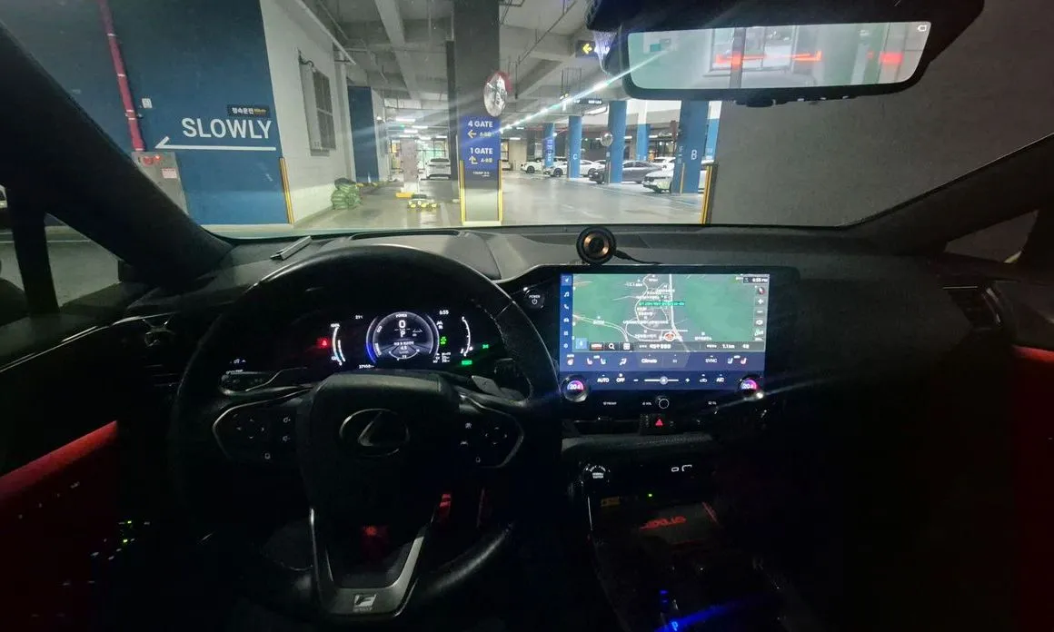 Lexus NX 2023 из KR, фото 4