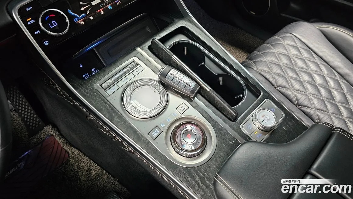 Genesis GV80 — фото 10