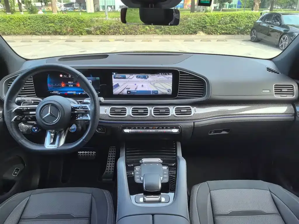 Mercedes-Benz GLE AMG — фото 10