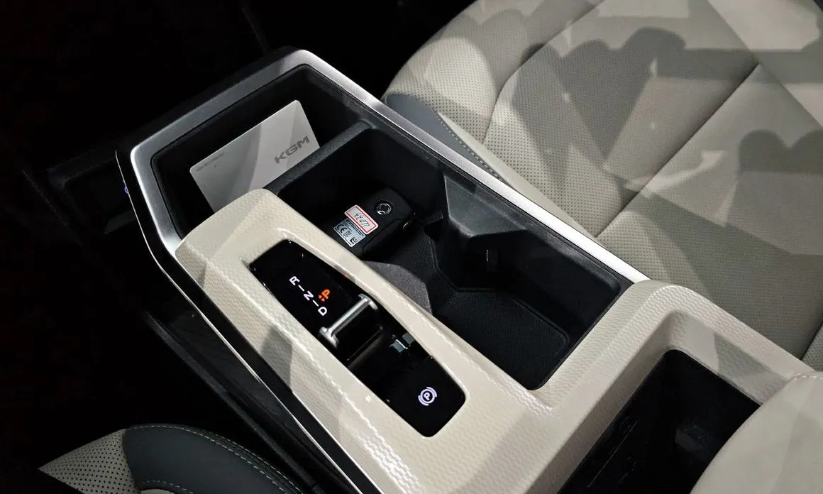 KG Mobility (Ssangyong) Torres 2024 из KR, фото 6