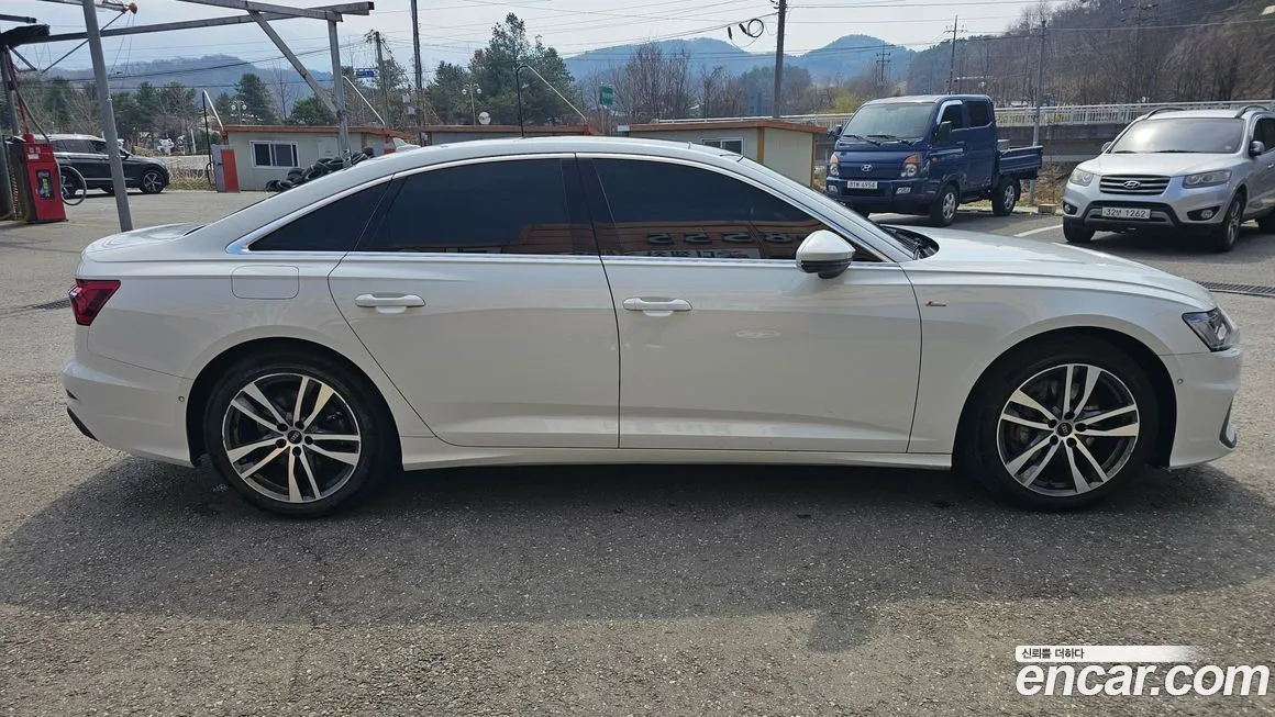 Audi A6 — фото 10