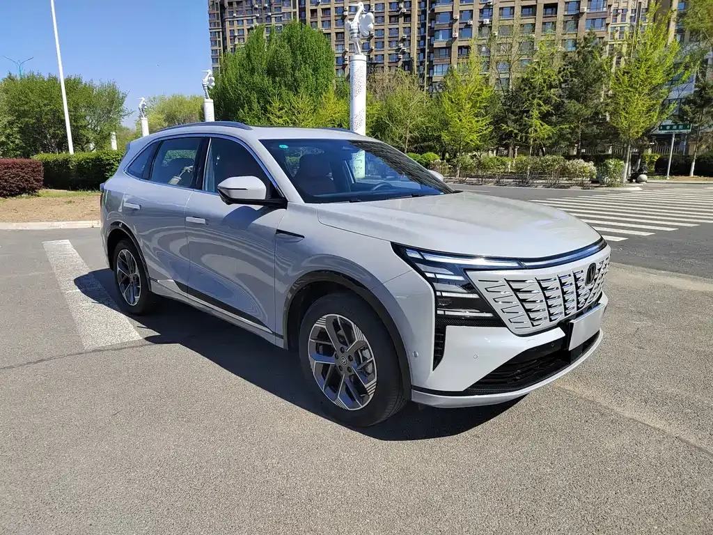 Changan CS75PLUS — фото 10