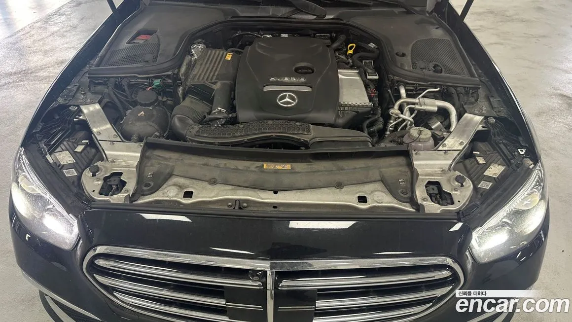 Mercedes-Benz E-Class 2023 из KR, фото 4