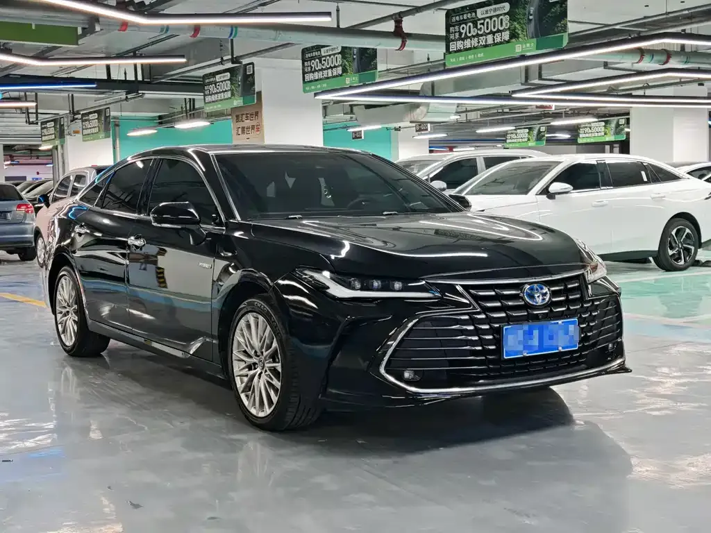Toyota Avalon — фото 10