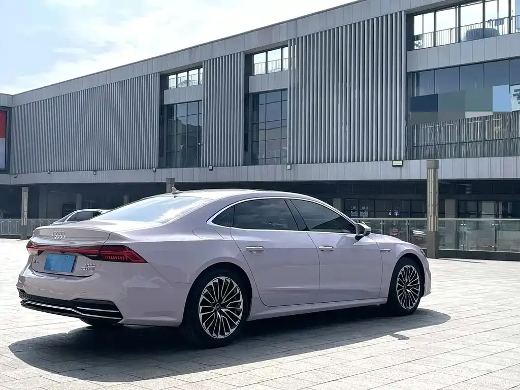 Audi A7L — фото 4