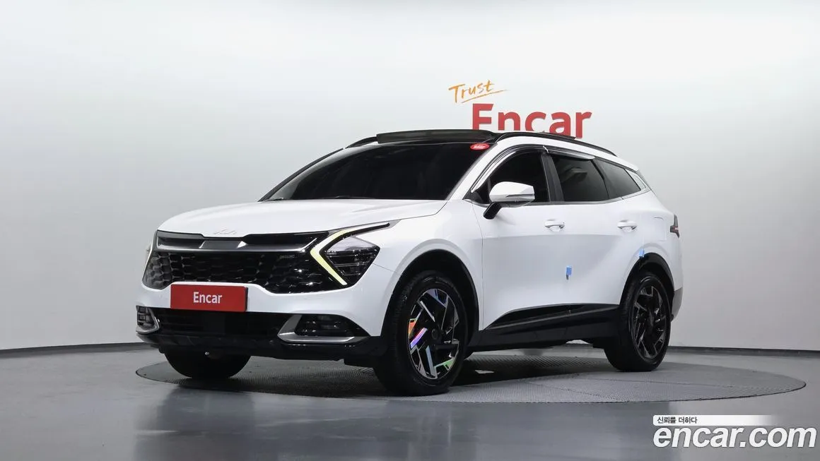 Kia Sportage — фото 1