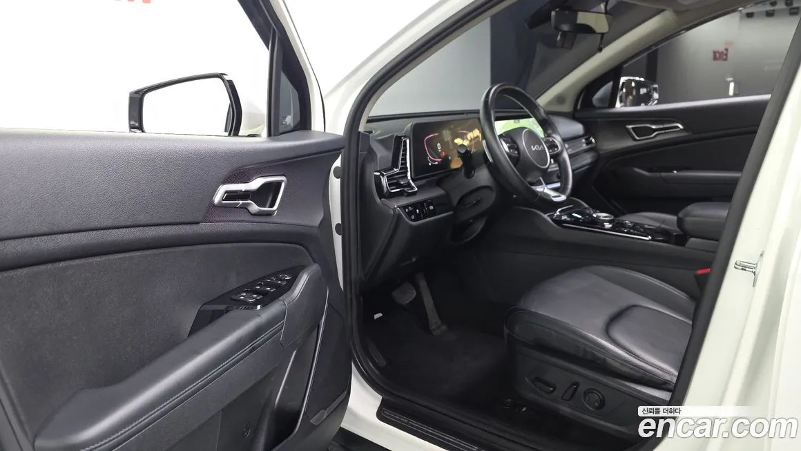 Kia Sportage — фото 7