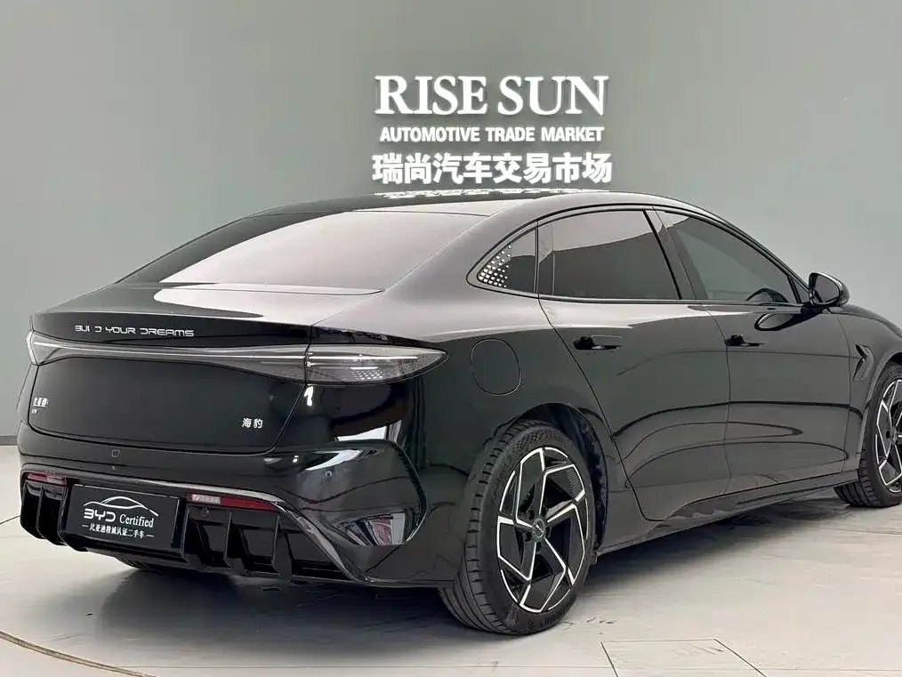 BYD Seal — фото 4