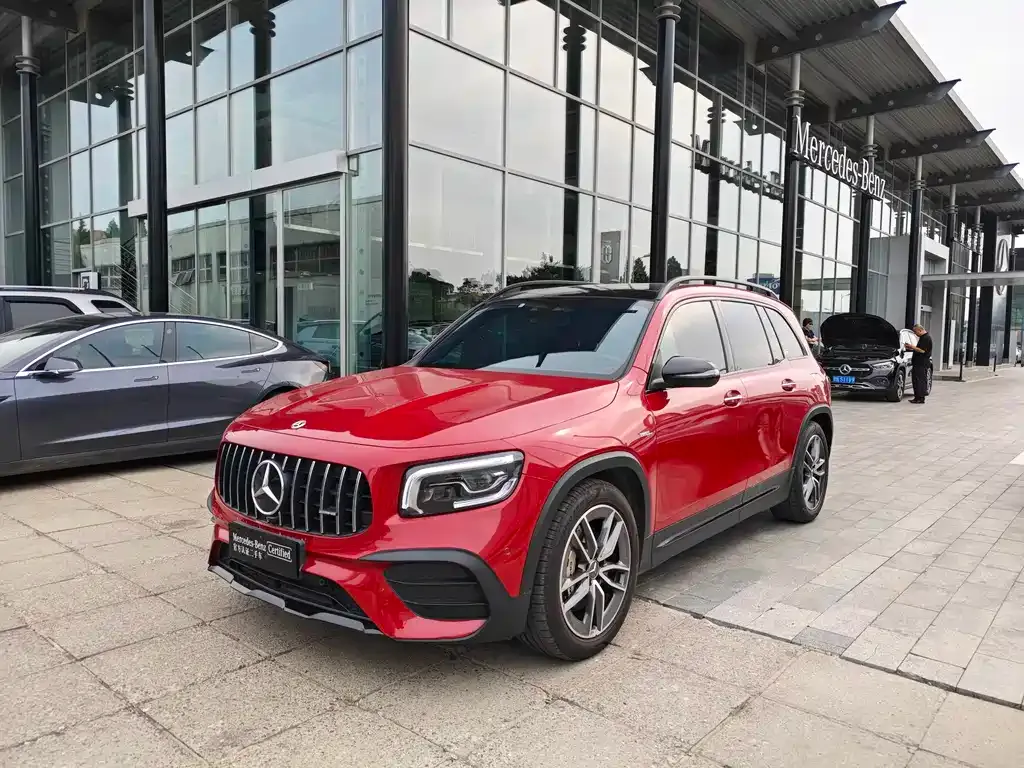 Mercedes-Benz GLB AMG
