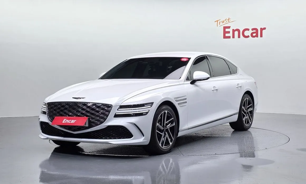 Genesis G80 — фото 1