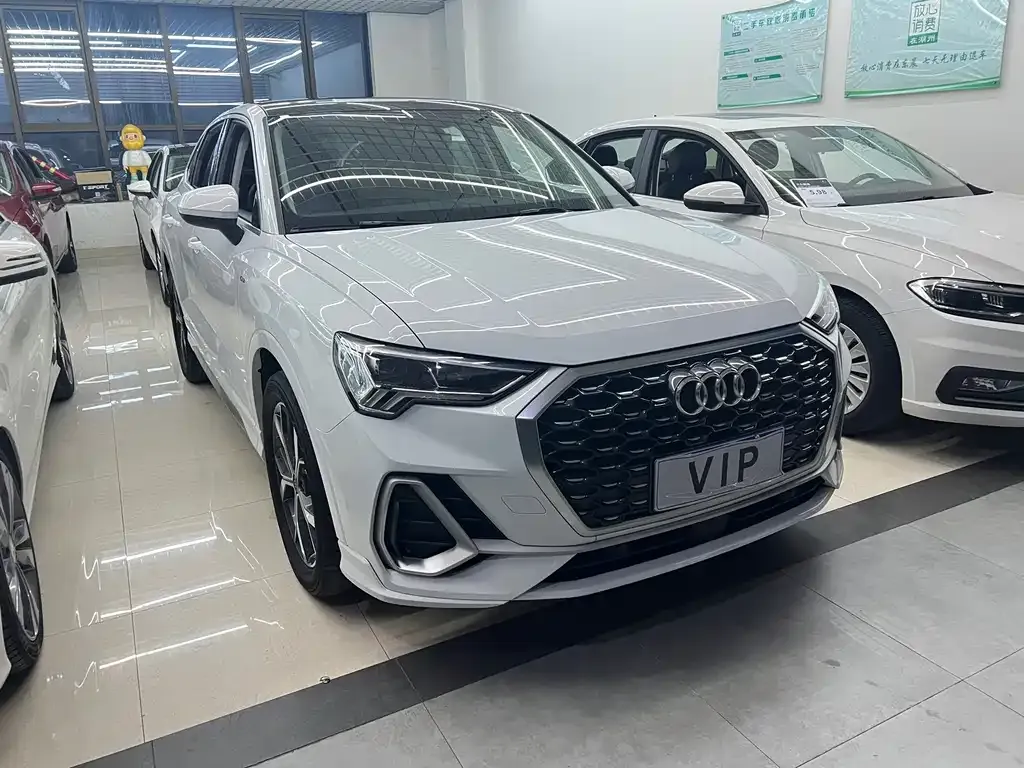 Audi Q3 Sportback 2021 из CN, фото 9