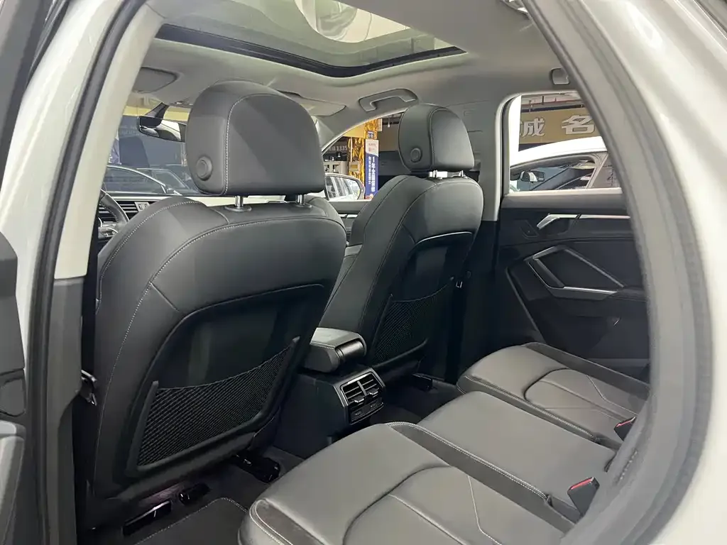 Audi Q3 Sportback 2021 из CN, фото 8