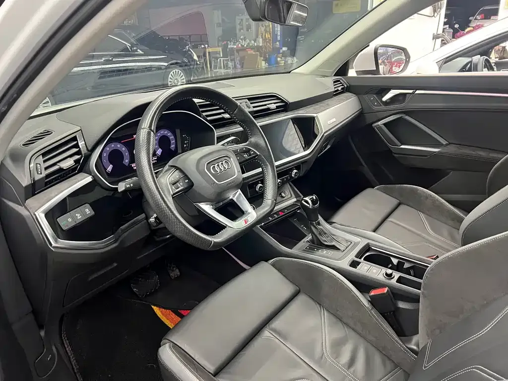 Audi Q3 Sportback 2021 из CN, фото 6