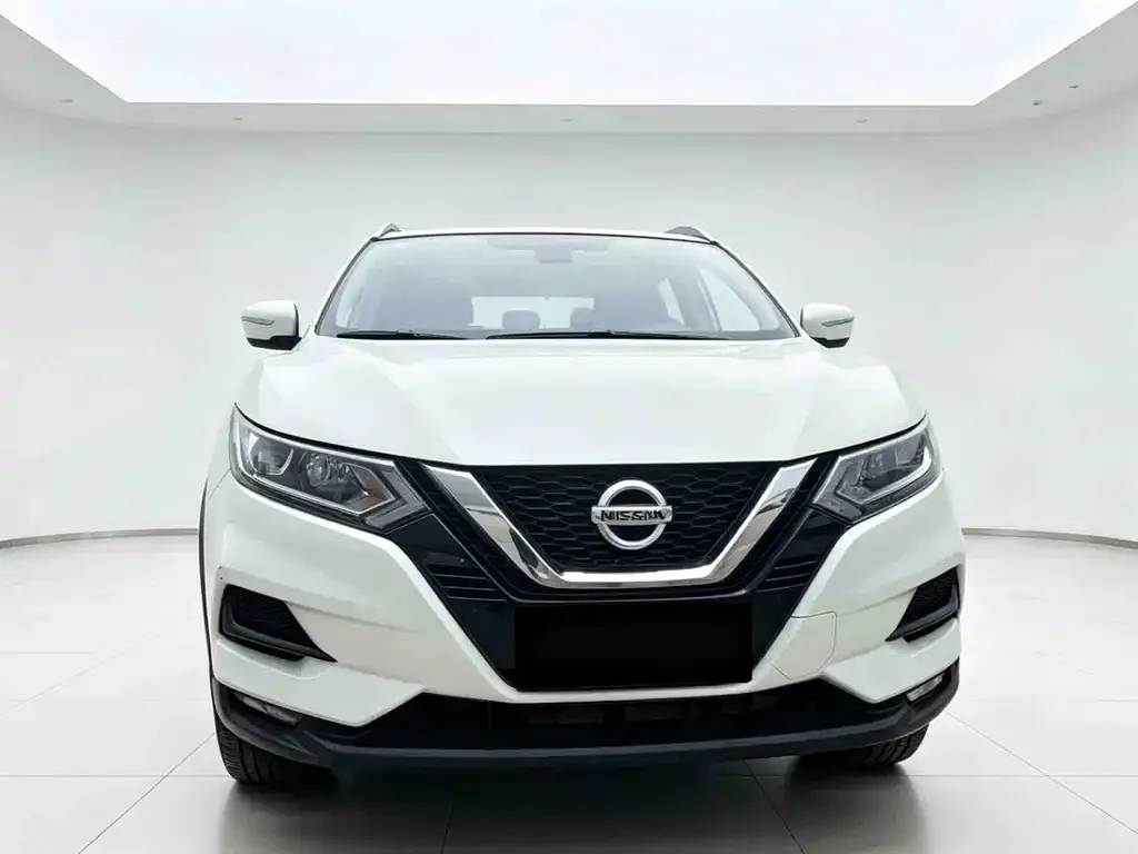 Nissan Qashqai — фото 8