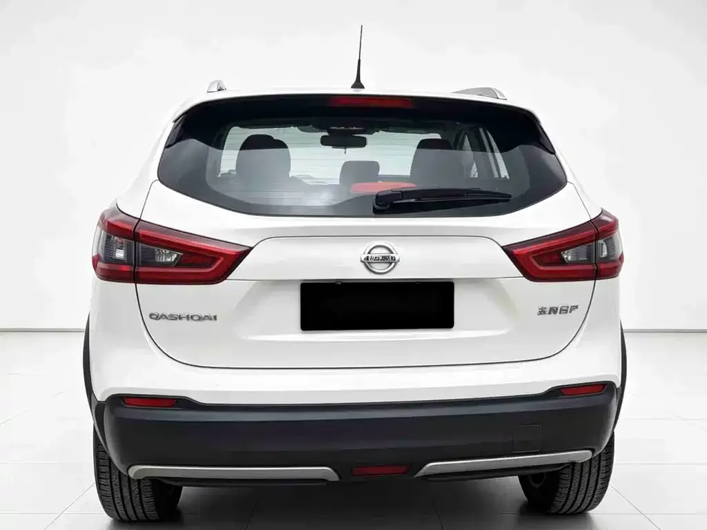 Nissan Qashqai — фото 2