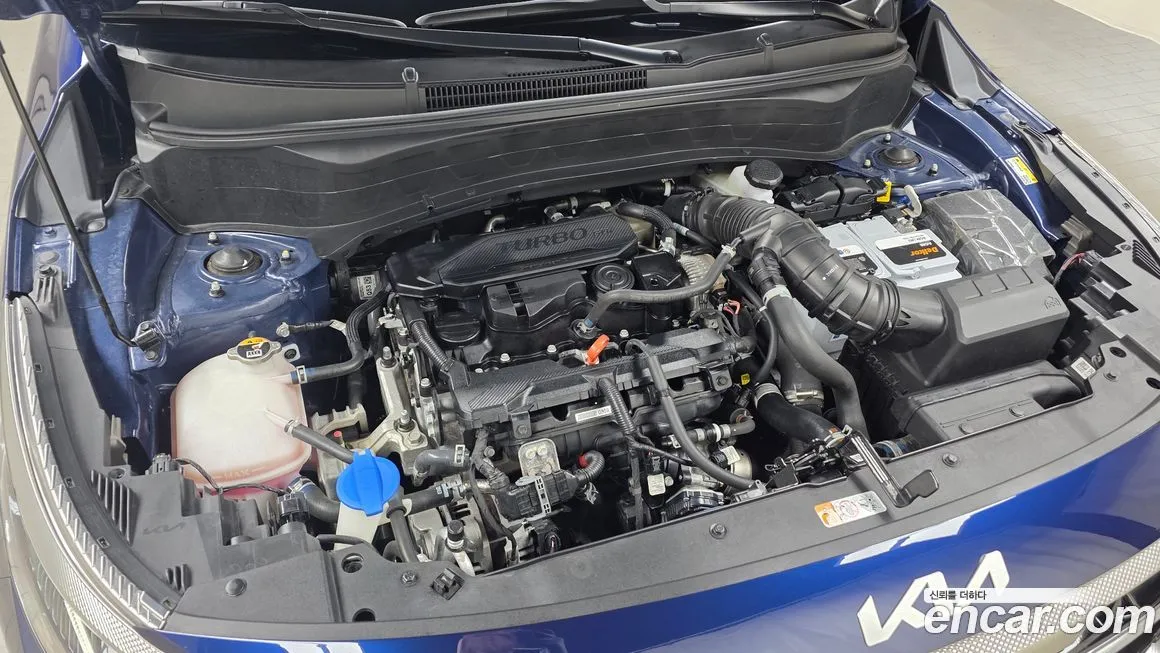 Kia Seltos — фото 9