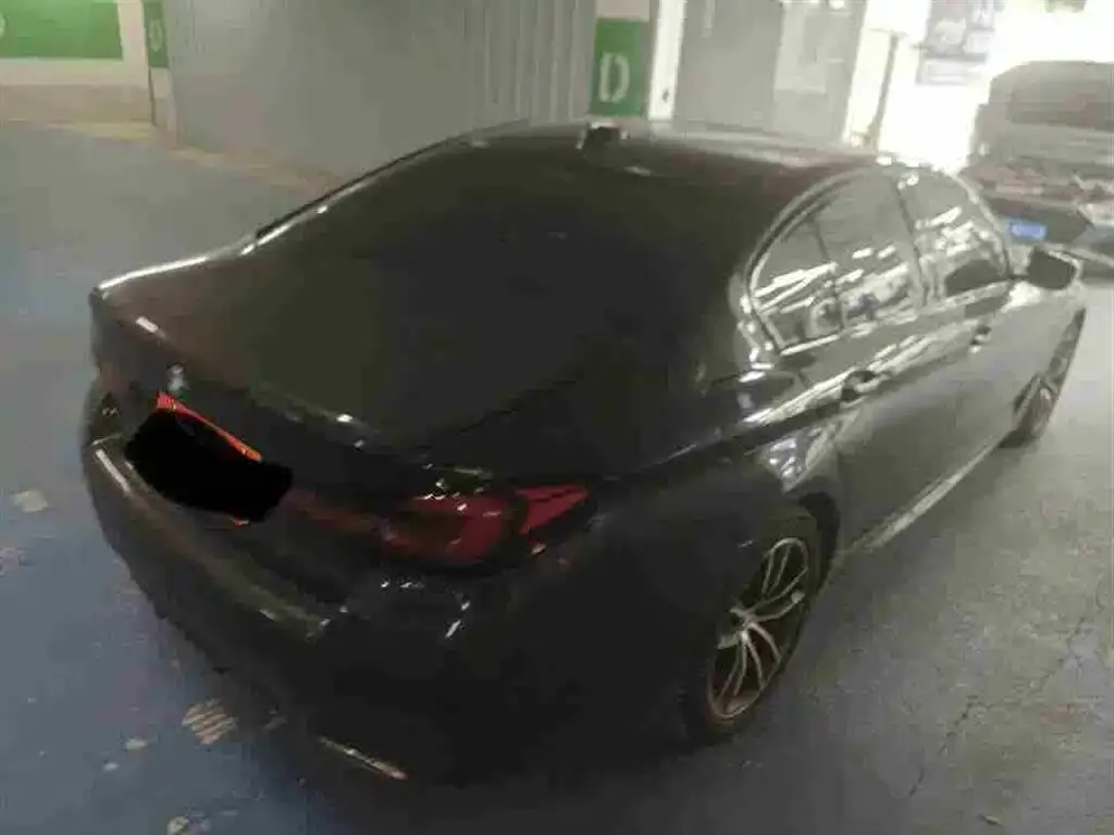 BMW 5 Series (Import) — фото 2