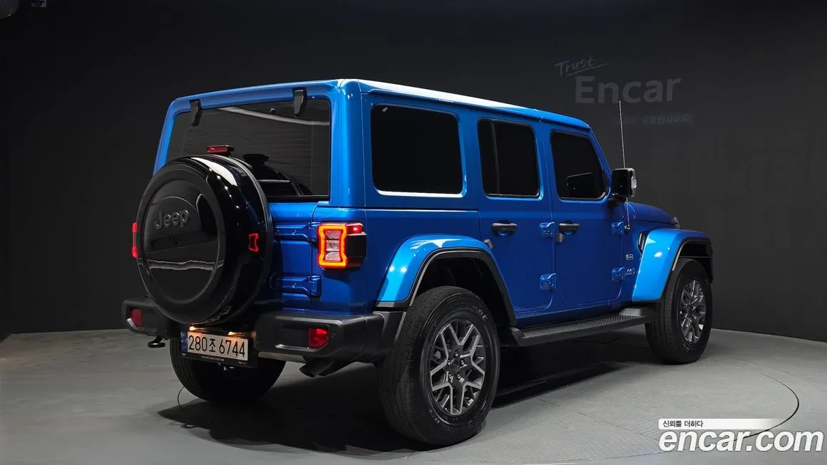 Jeep Wrangler 2021 из KR, фото 3