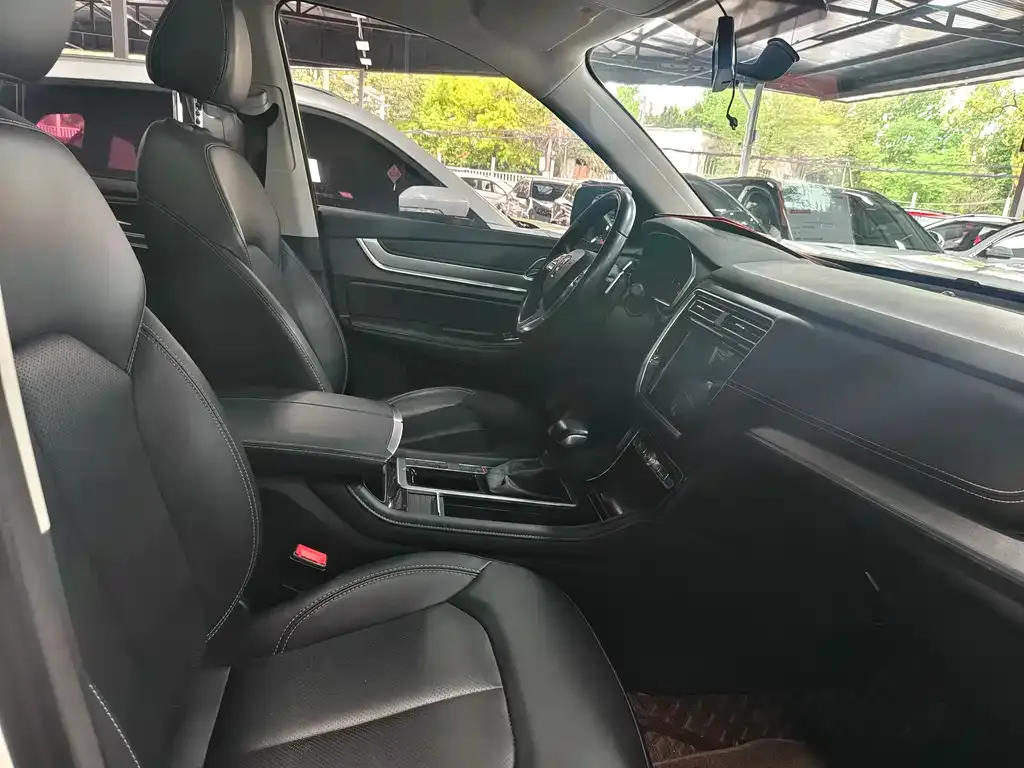 Roewe RX8 2022 из CN, фото 10