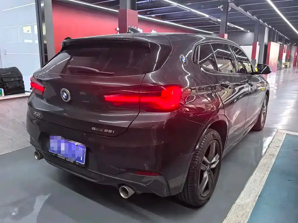 BMW X2 — фото 9