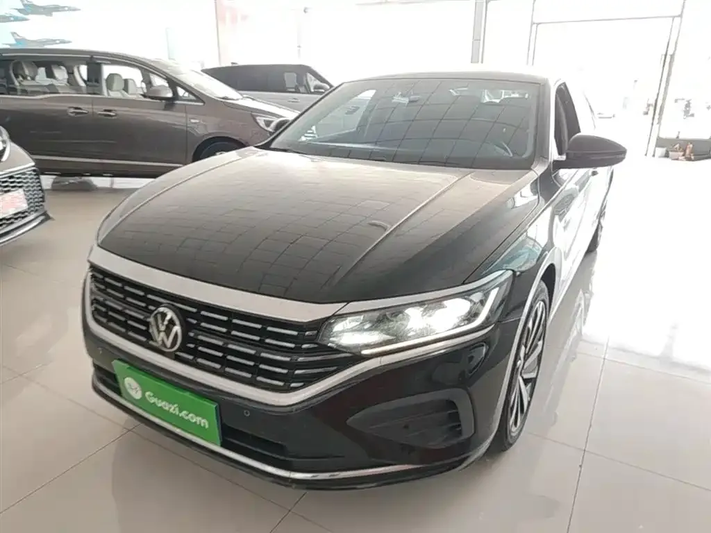 Volkswagen Passat — фото 2