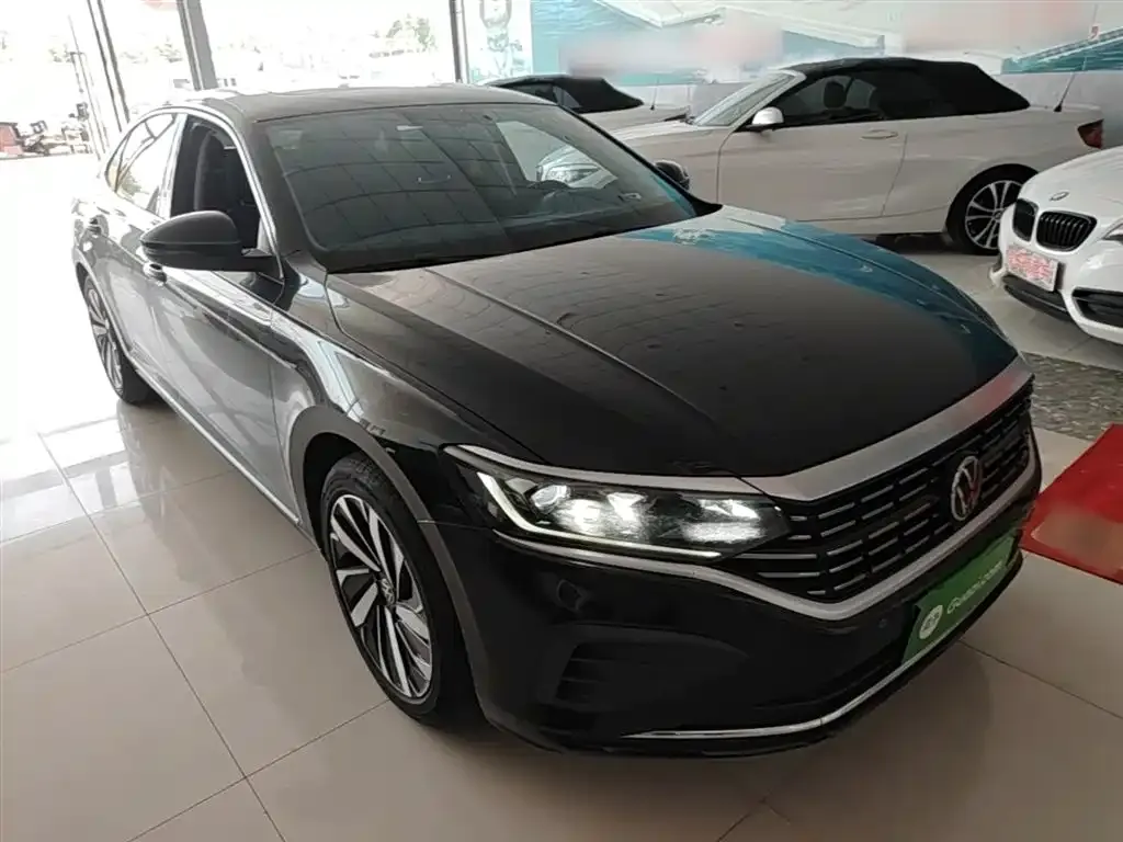 Volkswagen Passat — фото 7