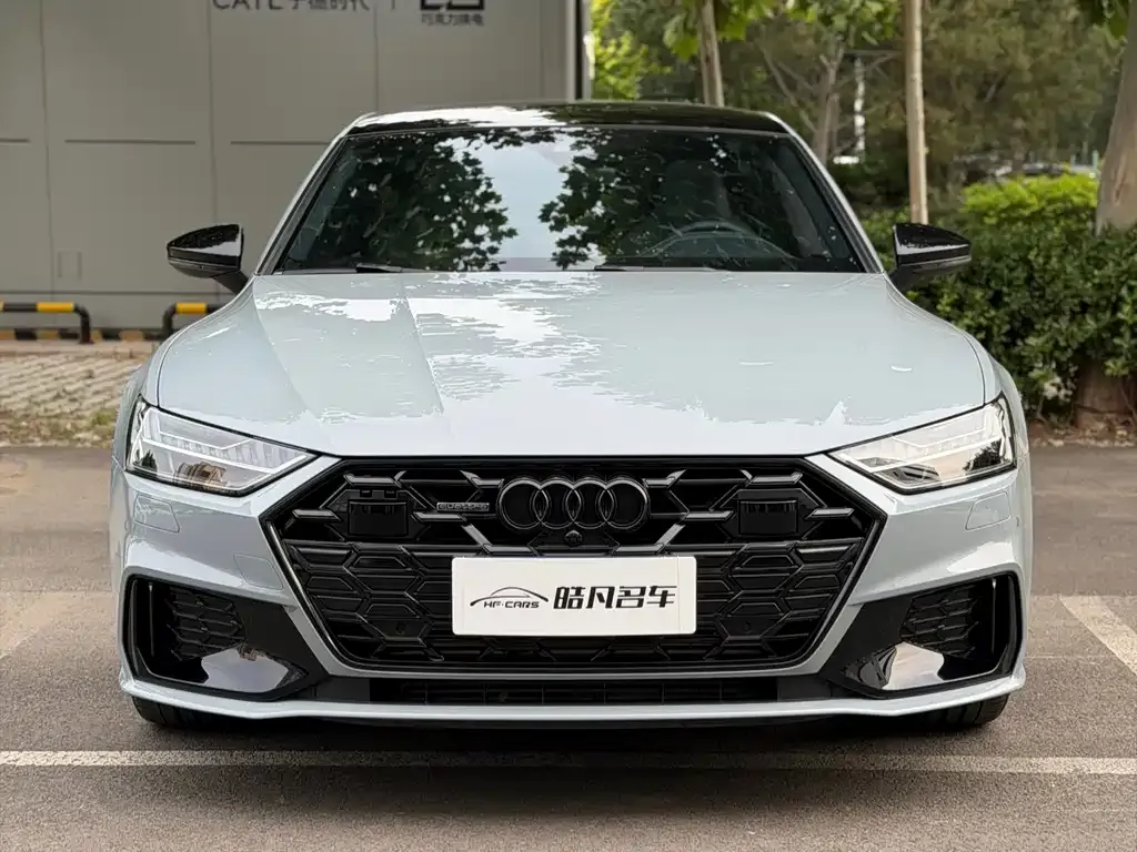 Audi A7L — фото 7