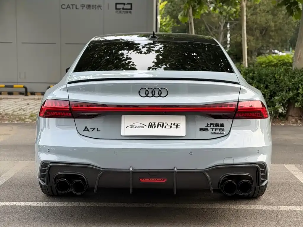 Audi A7L — фото 8