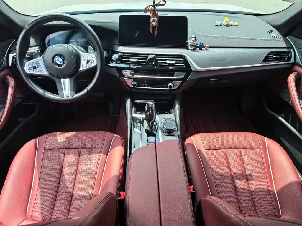 BMW 5 Series — фото 2