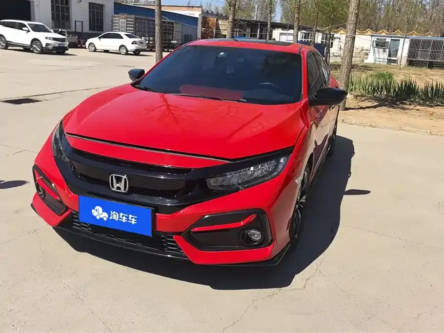 Honda Civic — фото 1