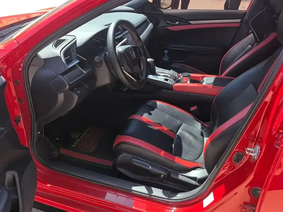 Honda Civic — фото 5