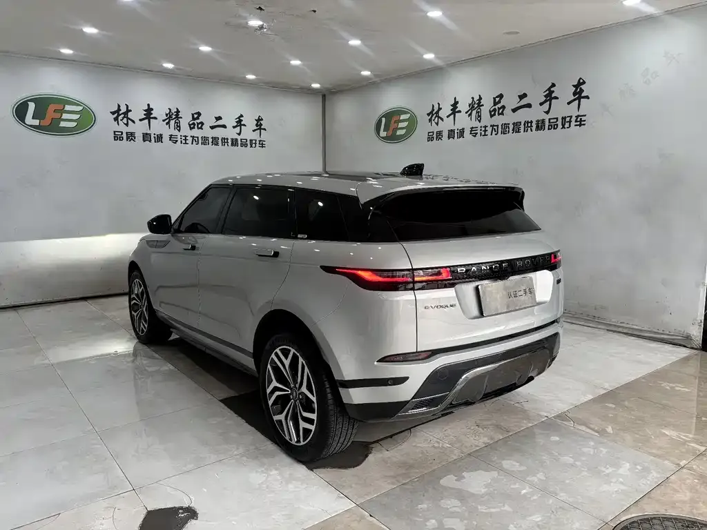 Land Rover Evoque — фото 8