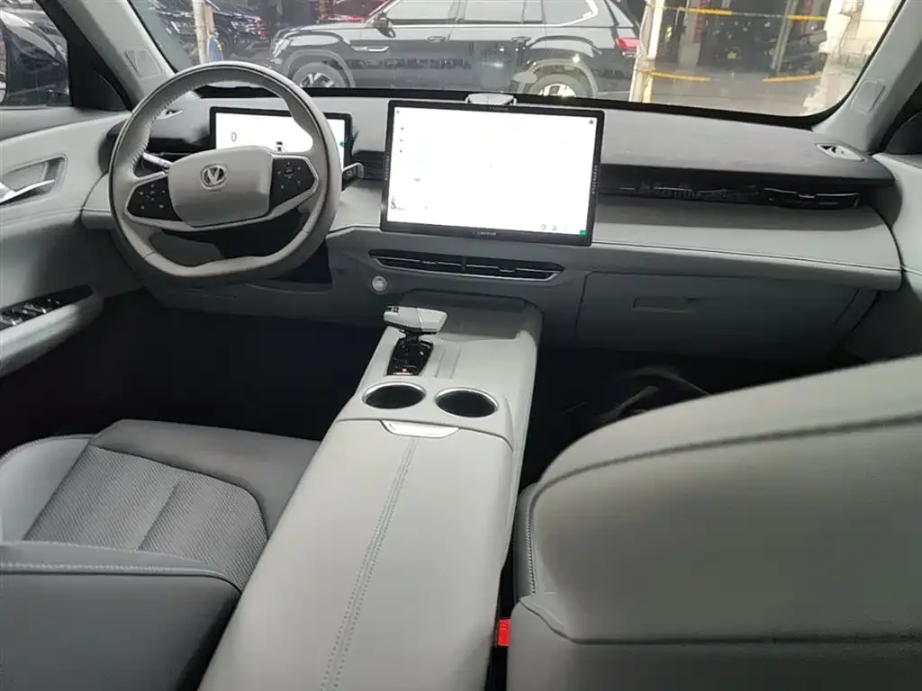Changan UNI-Z 2024 из CN, фото 2