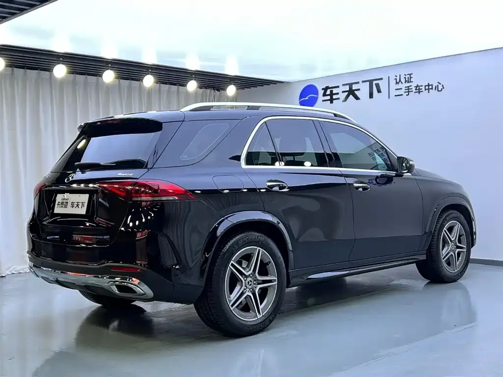 Mercedes-Benz GLE — фото 6