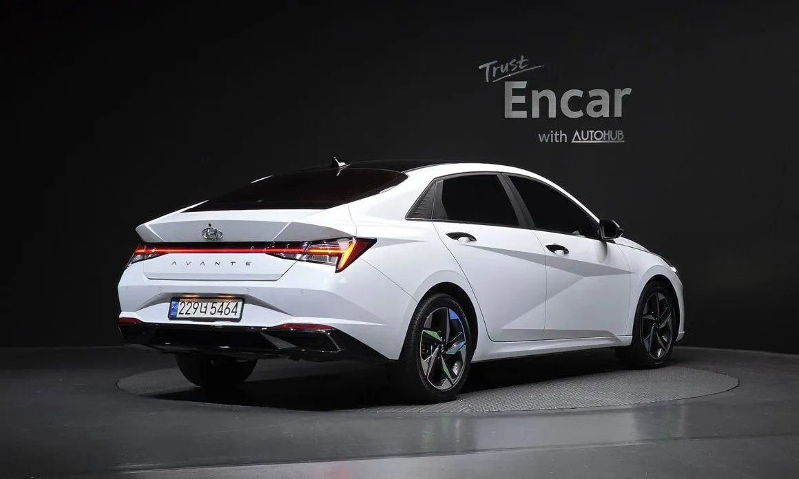 Hyundai AVANTE — фото 3