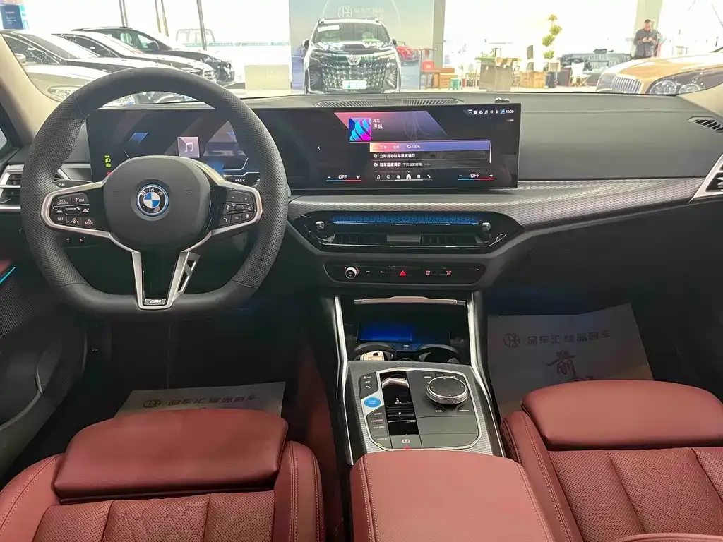 BMW i3 — фото 10