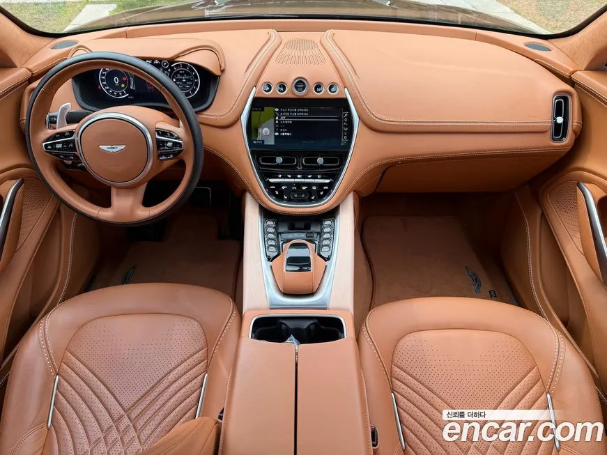 Aston Martin DBX 2021 из KR, фото 3