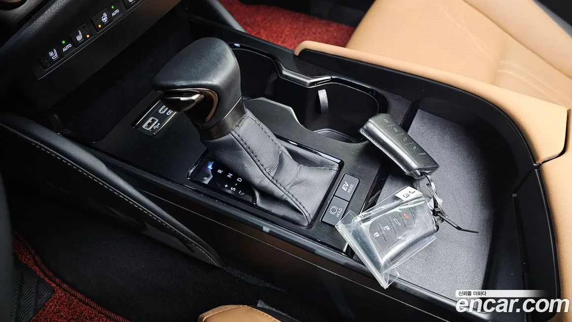 Lexus ES 2023 из KR, фото 3
