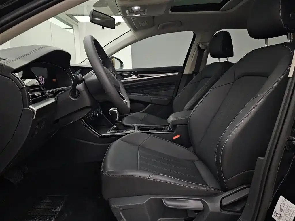 Volkswagen Passat — фото 7