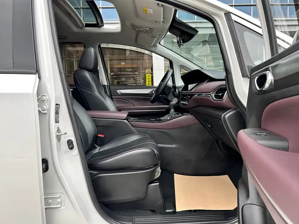 GAC Motor Trumpchi M6 2023 из CN, фото 4