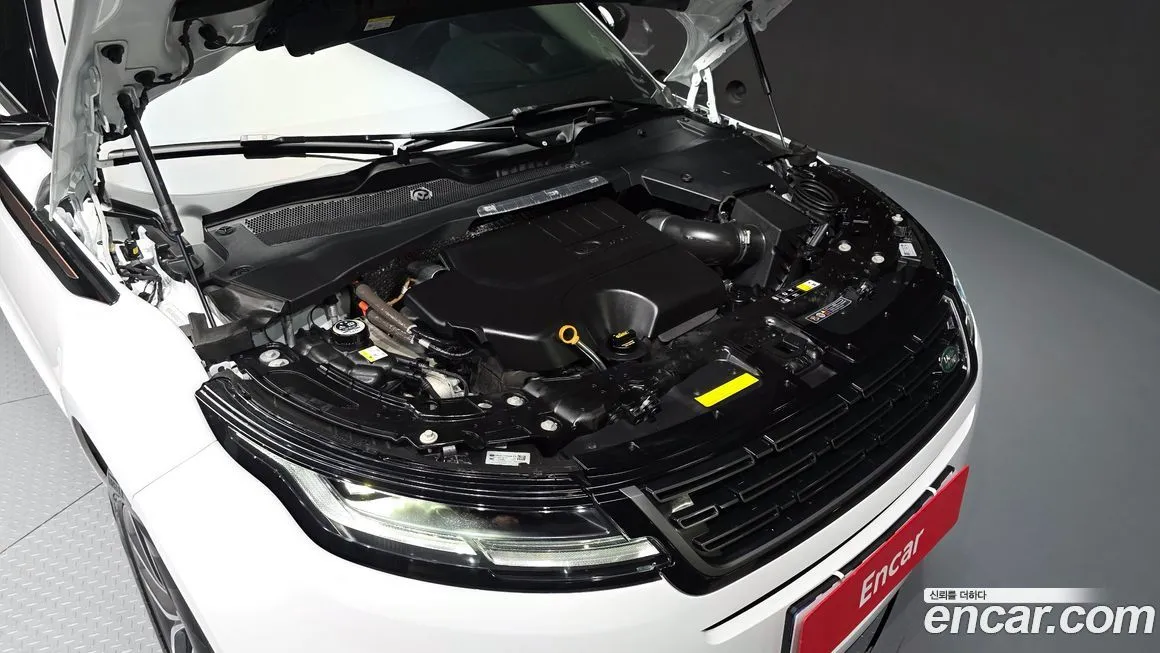 Land Rover Range Rover Evoque 2025 из KR, фото 10
